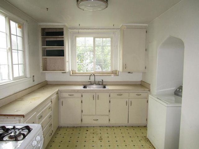 2625 High Street, Oakland, CA 94619