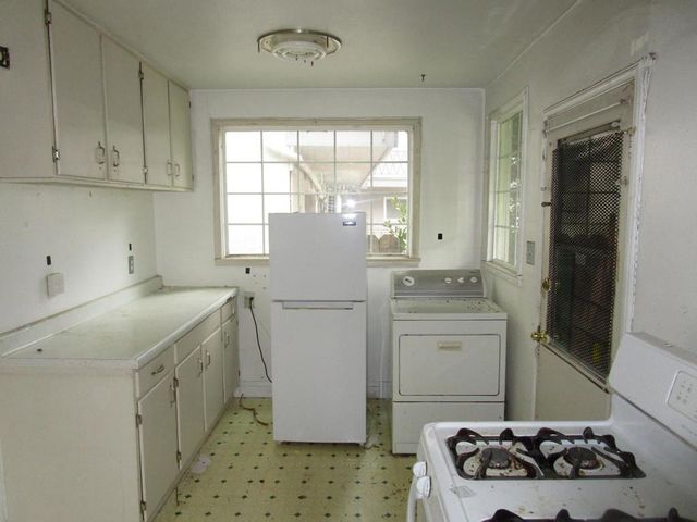 2625 High Street, Oakland, CA 94619