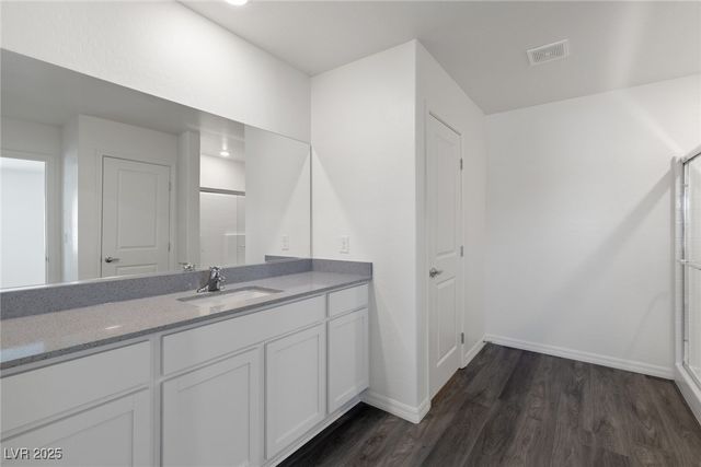 6198 Blood Lily Avenue, Las Vegas, NV 89122