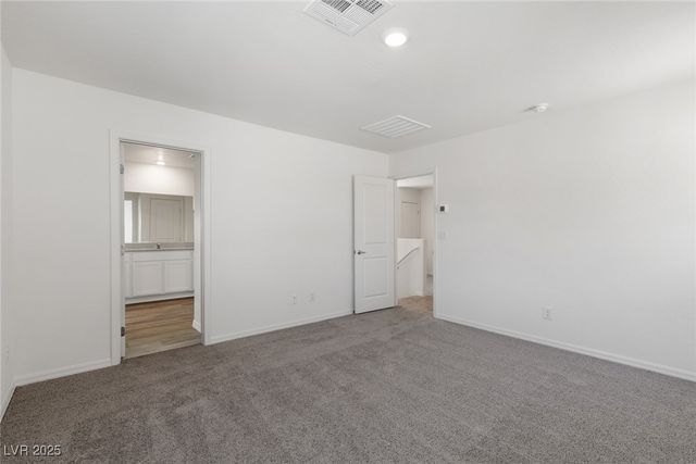 6198 Blood Lily Avenue, Las Vegas, NV 89122