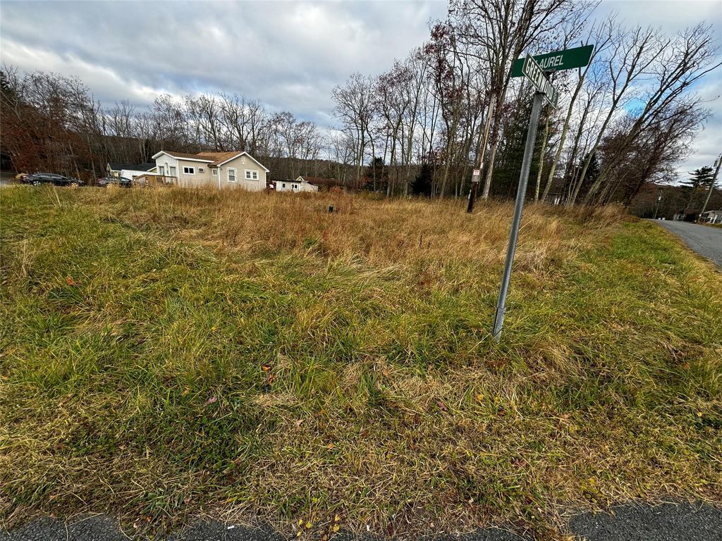 44 Laurel Trail, Wurtsboro, NY 12790