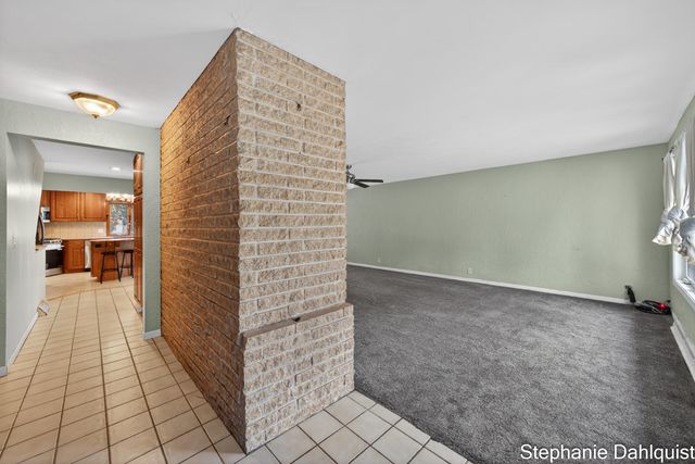 1490 Sunview Street, Muskegon, MI 49445