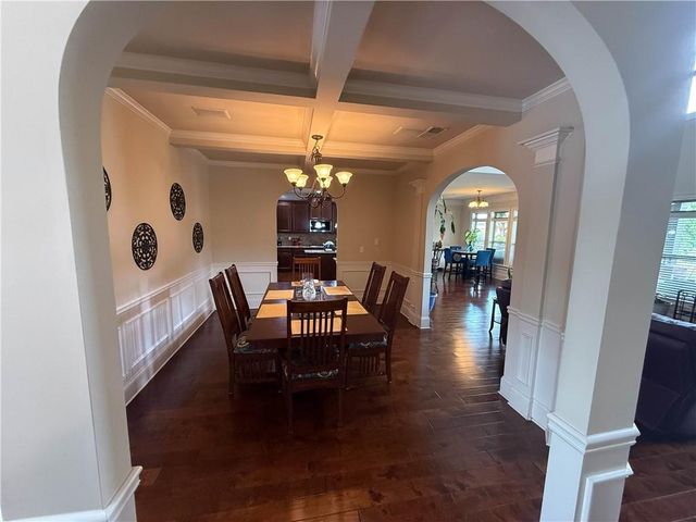5626 Casa Blanca Lane, Atlanta, GA 30331