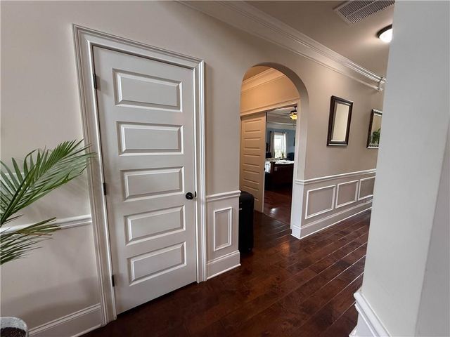 5626 Casa Blanca Lane, Atlanta, GA 30331
