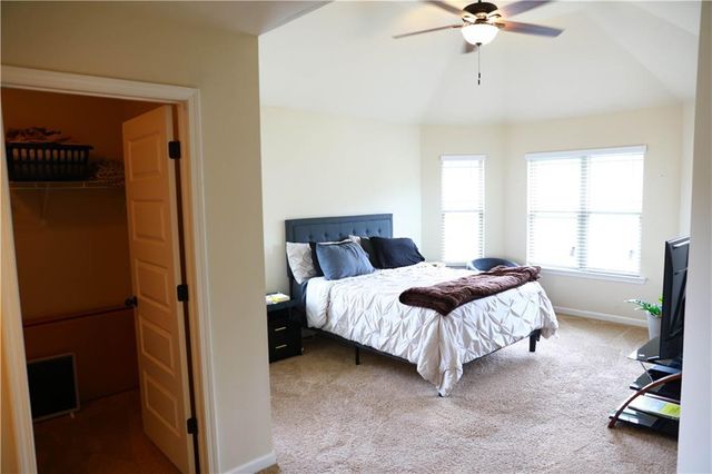 5626 Casa Blanca Lane, Atlanta, GA 30331