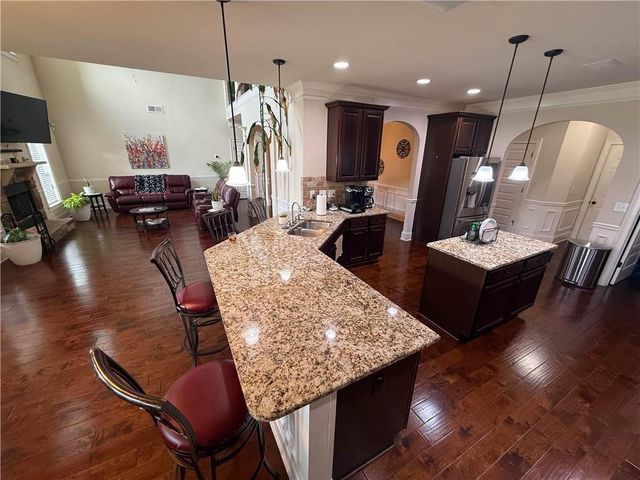 5626 Casa Blanca Lane, Atlanta, GA 30331