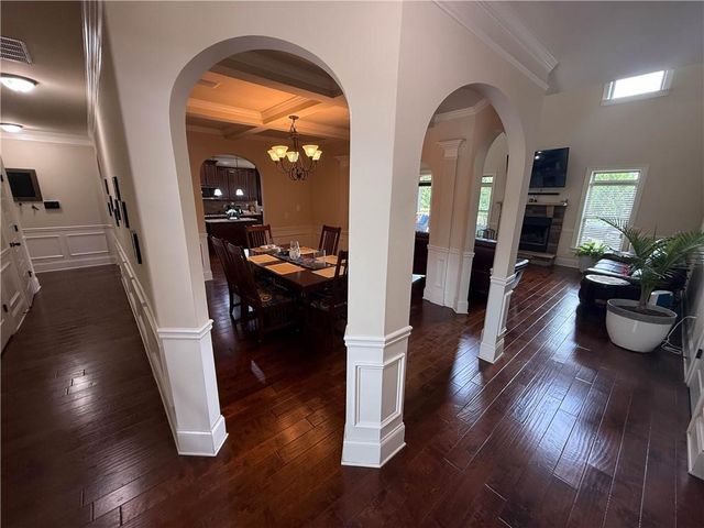 5626 Casa Blanca Lane, Atlanta, GA 30331