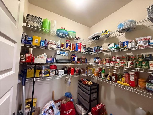 5626 Casa Blanca Lane, Atlanta, GA 30331