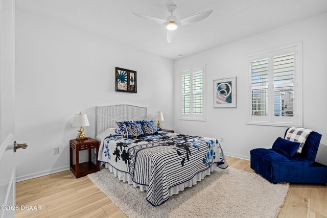 215 Hang Loose Way, Daytona Beach, FL 32124