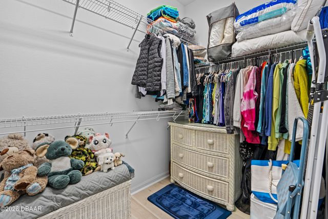 215 Hang Loose Way, Daytona Beach, FL 32124