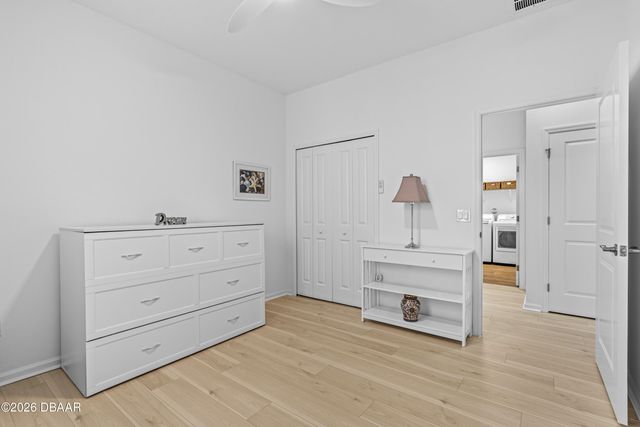 215 Hang Loose Way, Daytona Beach, FL 32124