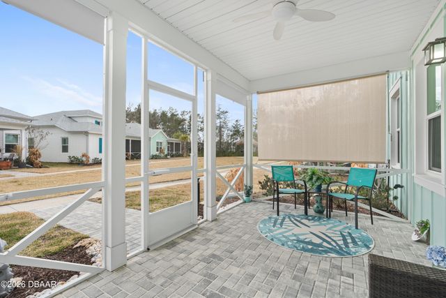 215 Hang Loose Way, Daytona Beach, FL 32124