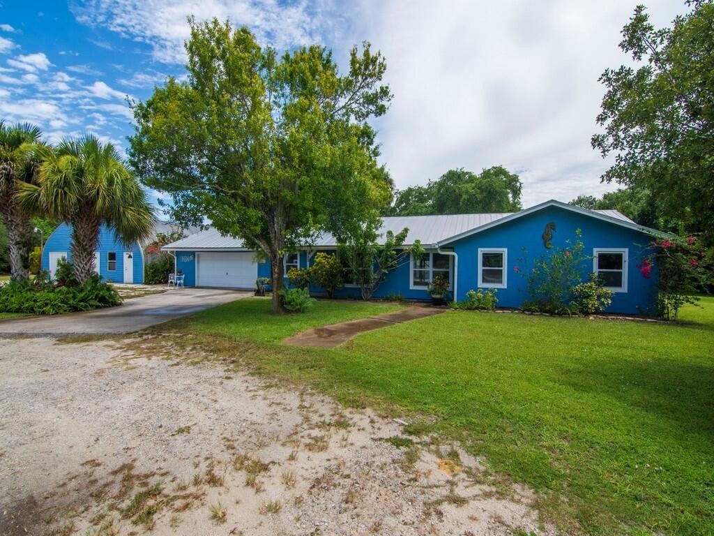 725 4th Avenue SW, Vero Beach, FL 32962
