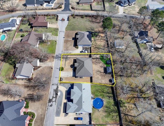 121 White Eagle, Hot Springs, AR 71913