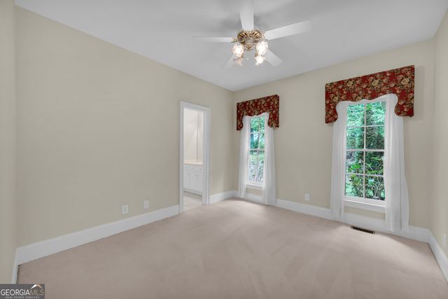122 Grand Oaks Drive, Clarkesville, GA 30523