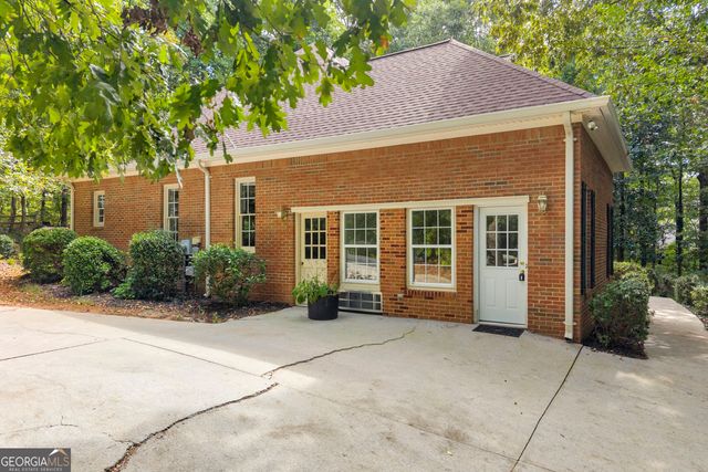 122 Grand Oaks Drive, Clarkesville, GA 30523
