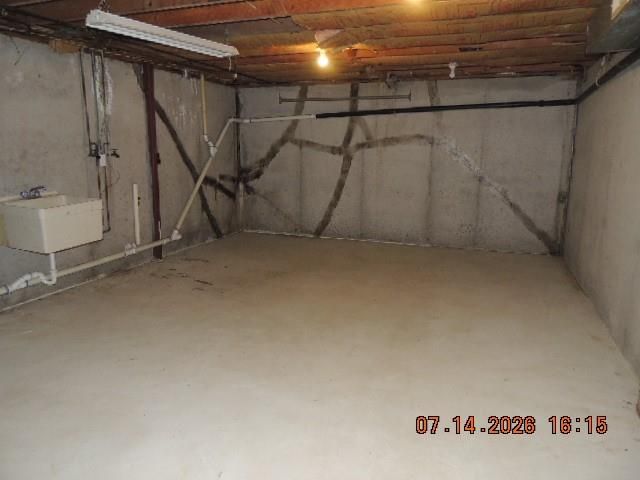 1005 Lisa Lane, Richmond, MO 64085