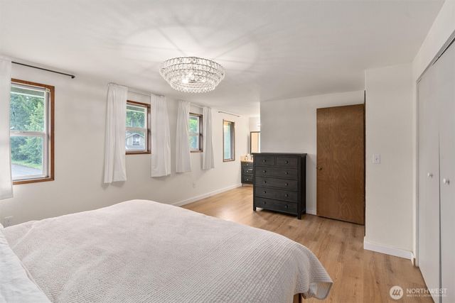 18624 59th Street E, Lake Tapps, WA 98391