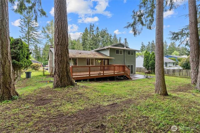 18624 59th Street E, Lake Tapps, WA 98391