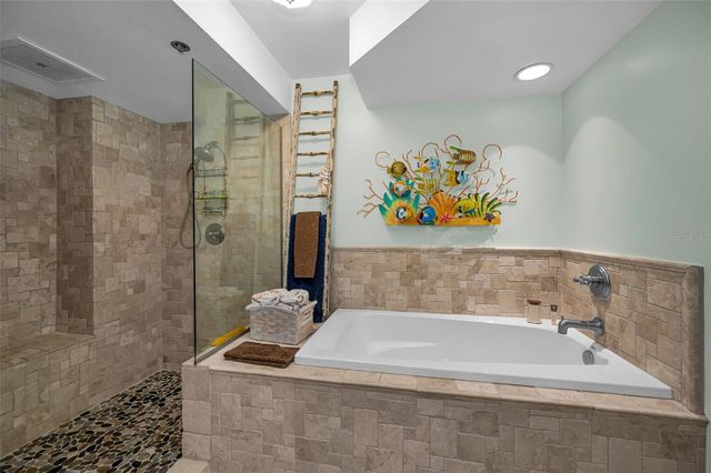 1660 GULF BOULEVARD 208, Clearwater Beach, FL 33767