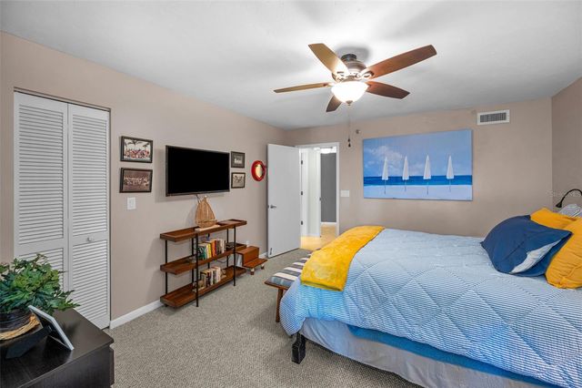 1660 GULF BOULEVARD 208, Clearwater Beach, FL 33767