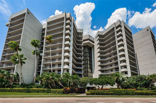 1660 GULF BOULEVARD 208, Clearwater Beach, FL 33767