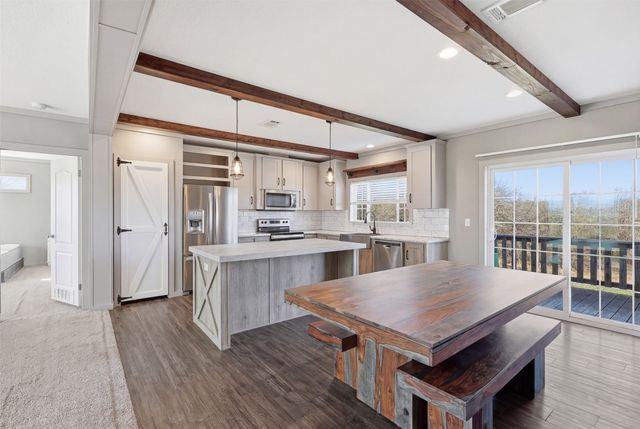 151 Private Road 3814, Springtown, TX 76082