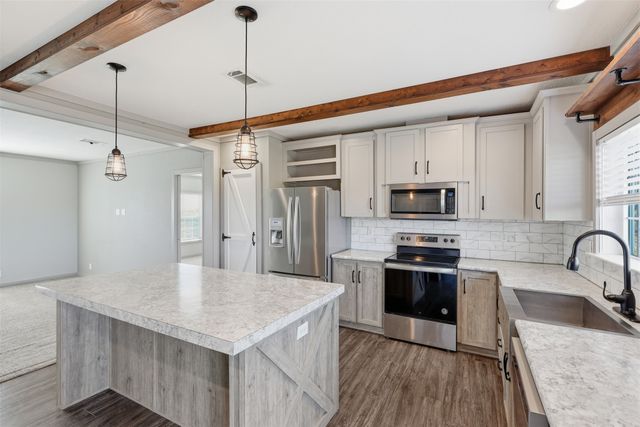 151 Private Road 3814, Springtown, TX 76082