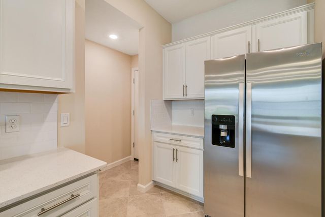 1841 SE Roxy Way, Stuart, FL 34996