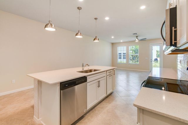 1841 SE Roxy Way, Stuart, FL 34996