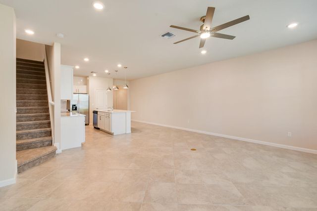 1841 SE Roxy Way, Stuart, FL 34996