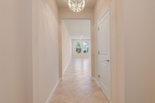 1841 SE Roxy Way, Stuart, FL 34996
