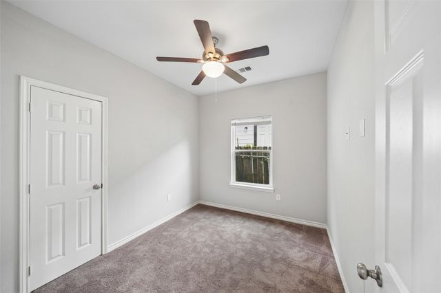 396 Westchase, Montgomery, TX 77316