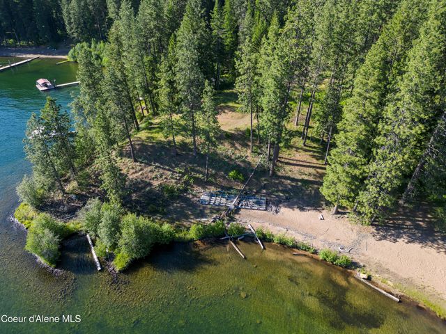 2000 W Albins Ln, Coeur D'alene, ID 83814