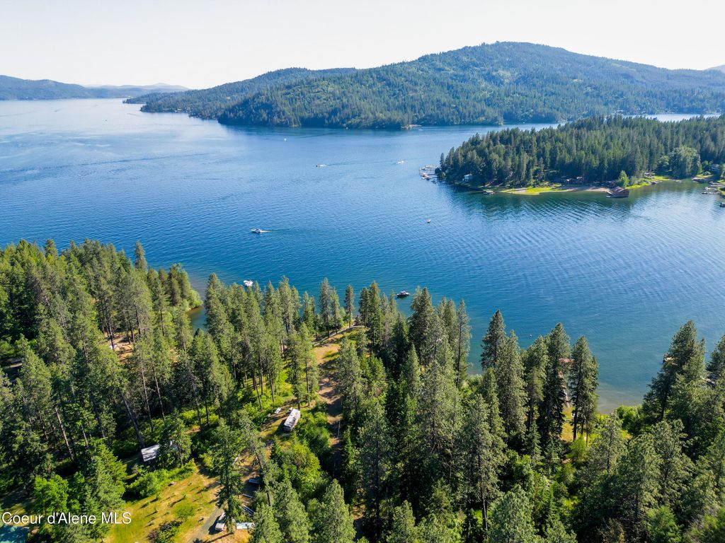 2000 W Albins Ln, Coeur d'Alene, ID 83814 photo 10