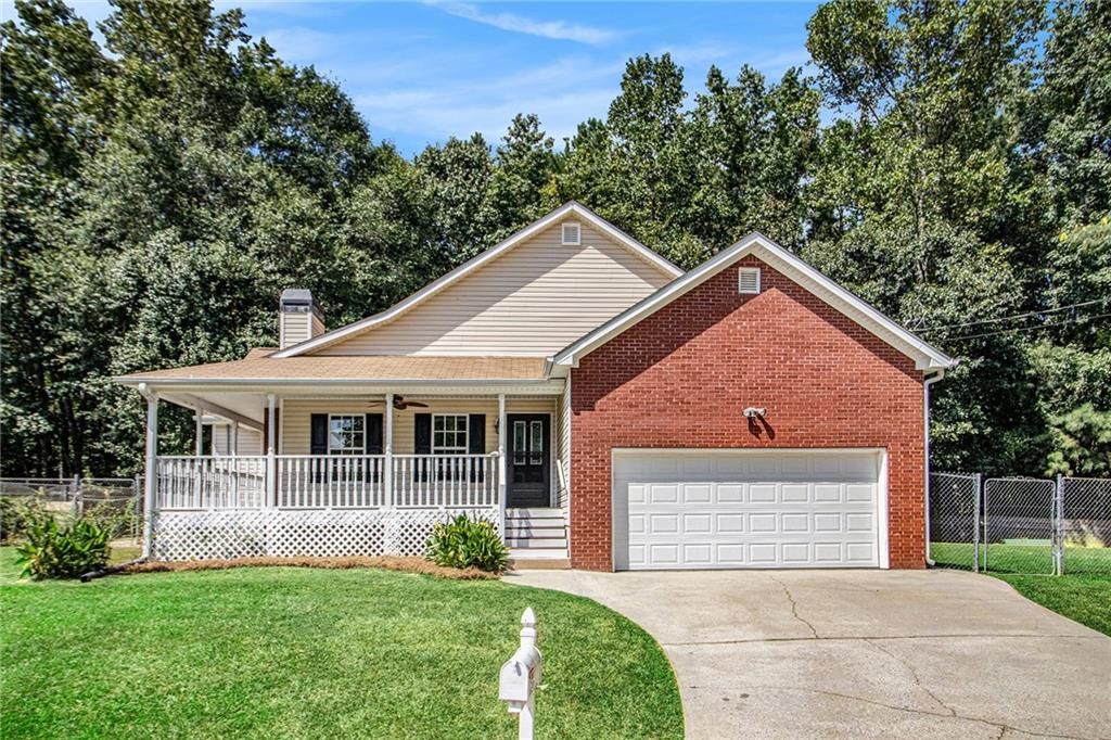 256 Hunt Club Circle, Temple, GA 30179