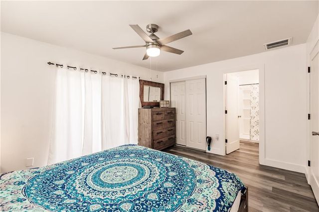 1942 Roseate LN, Sanibel, FL 33957