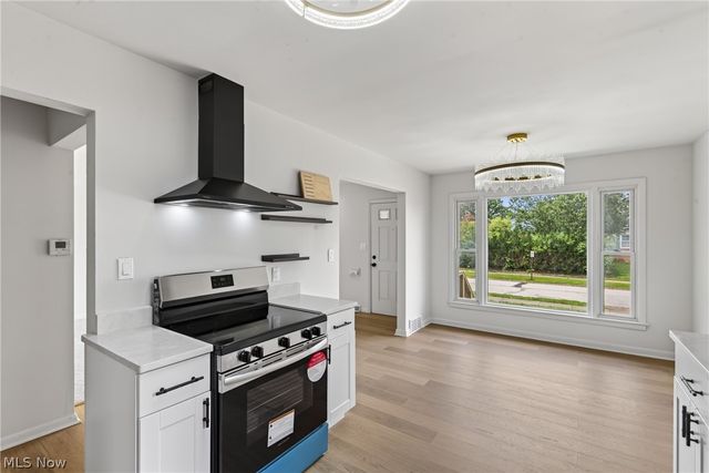 11424 Bradwell Road, Garfield Heights, OH 44125