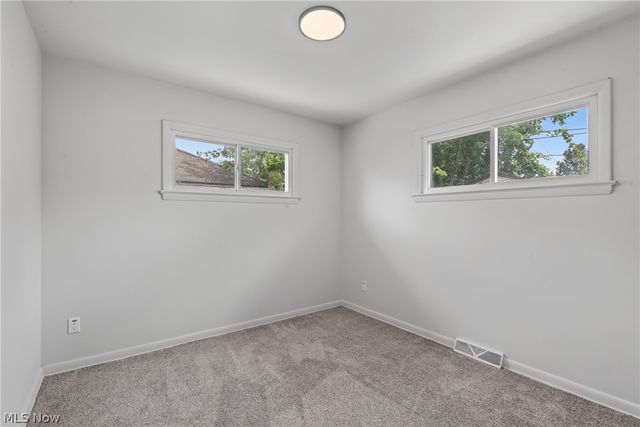 11424 Bradwell Road, Garfield Heights, OH 44125