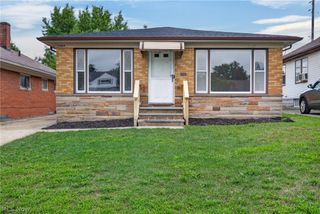 11424 Bradwell Road, Garfield Heights, OH 44125