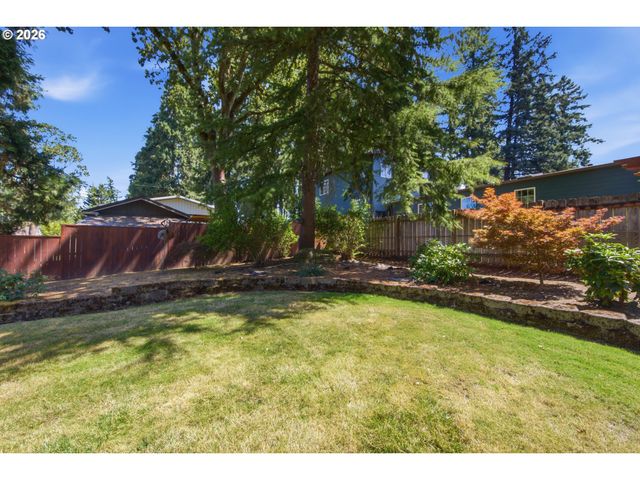 6030 Se MCNARY Rd, Milwaukie, OR 97267