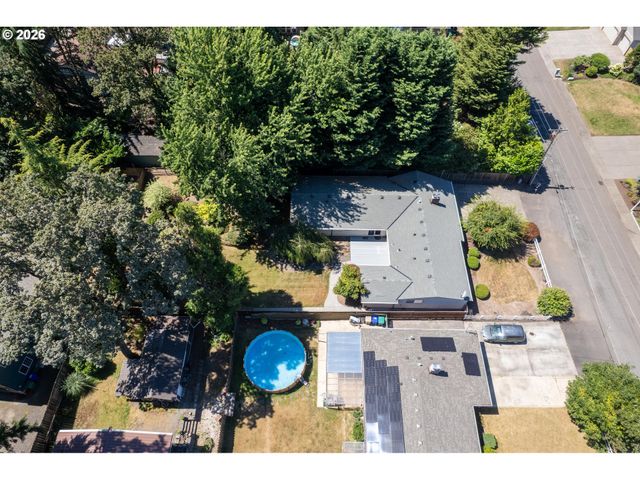 6030 Se MCNARY Rd, Milwaukie, OR 97267