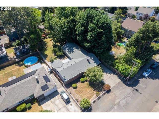 6030 Se MCNARY Rd, Milwaukie, OR 97267