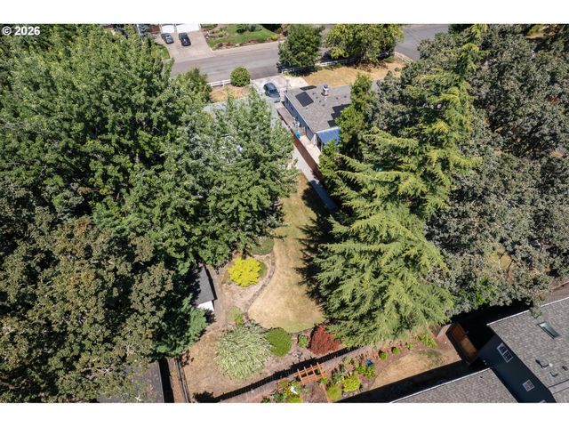 6030 Se MCNARY Rd, Milwaukie, OR 97267