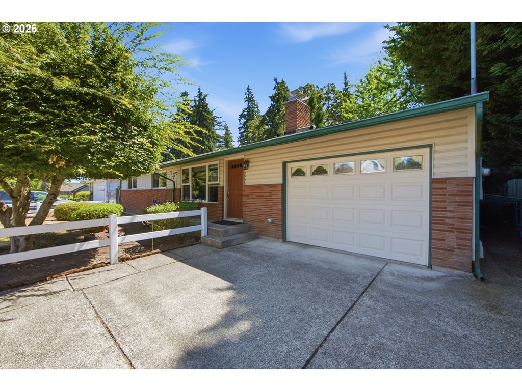 6030 Se MCNARY Rd, Milwaukie, OR 97267