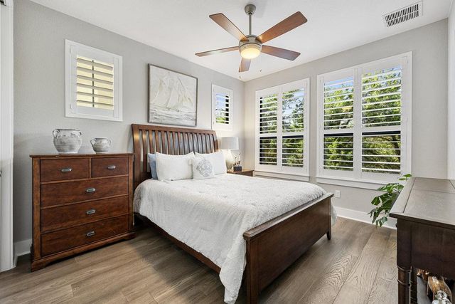 205 HONEY CREEK CT, Lakeway, TX 78738