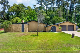 438 Hunt Drive, Savannah, GA 31406