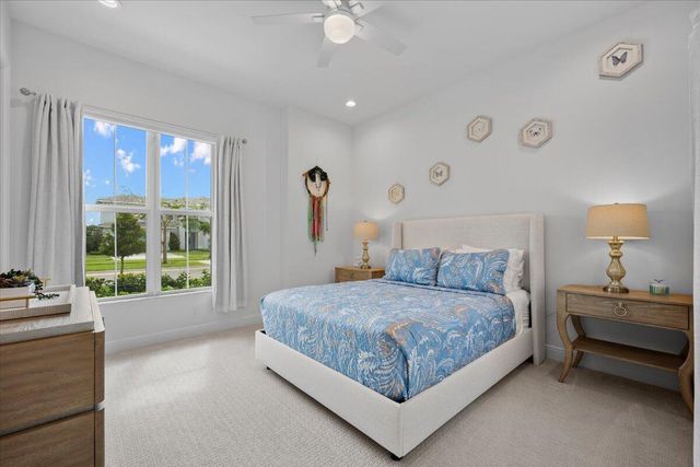 9236 Crestview Circle, Palm Beach Gardens, FL 33412