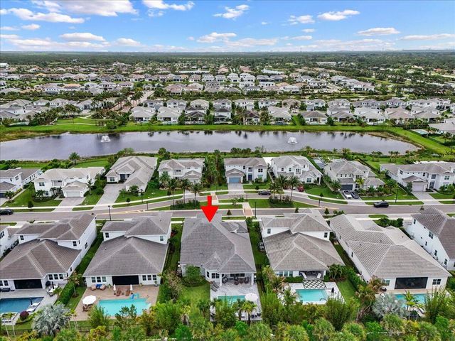 9236 Crestview Circle, Palm Beach Gardens, FL 33412