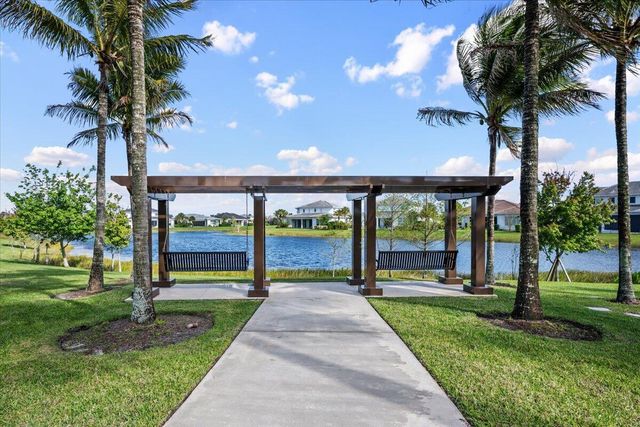 9236 Crestview Circle, Palm Beach Gardens, FL 33412